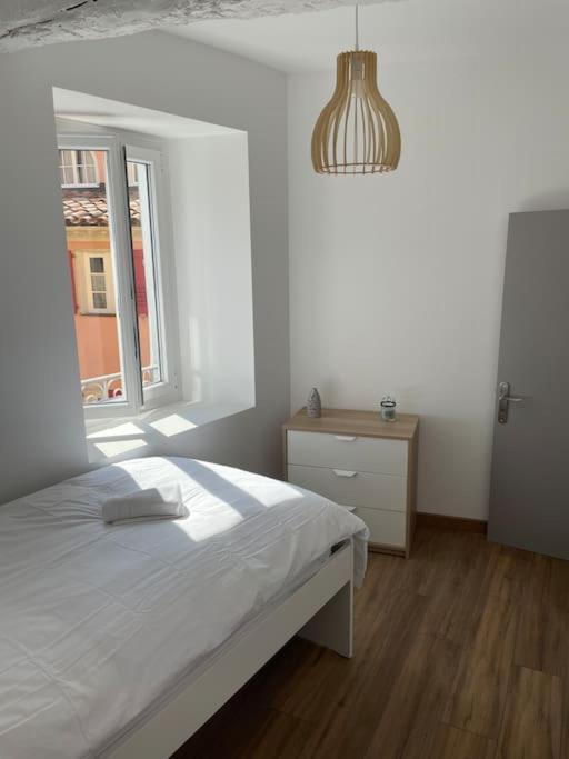 Grand Appartement Hyper Centre גראס מראה חיצוני תמונה